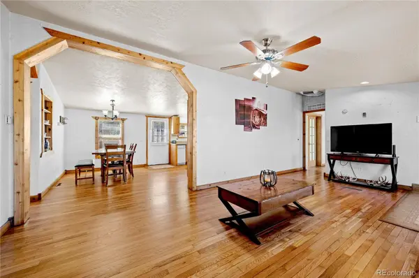 1762 Meadowdale LN, Canon City, CO 81212