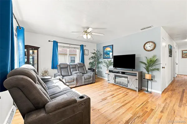 518 15th Avenue CT, Greeley, CO 80631