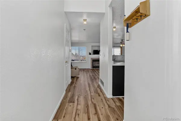 1295 S Zeno CIR #C, Aurora, CO 80017