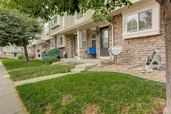 1295 S Zeno CIR #C, Aurora, CO 80017
