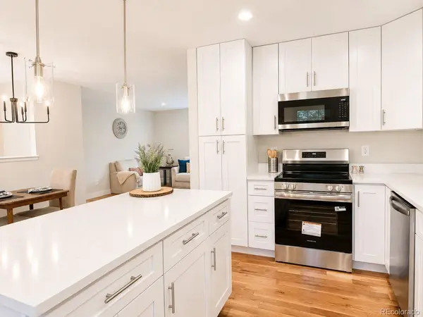 3320 S Pennsylvania ST, Englewood, CO 80113