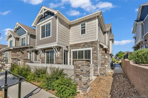5745 S Buchanan CT #B, Aurora, CO 80016