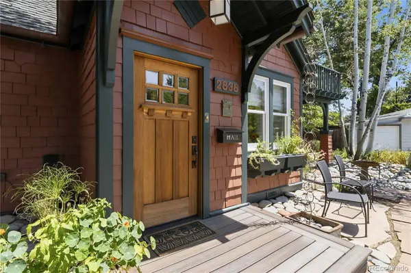 2838 S Clarkson CIR, Englewood, CO 80113