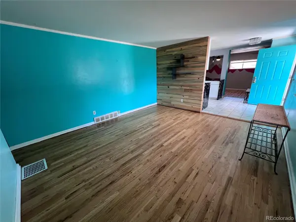 6668 Chase ST, Arvada, CO 80003