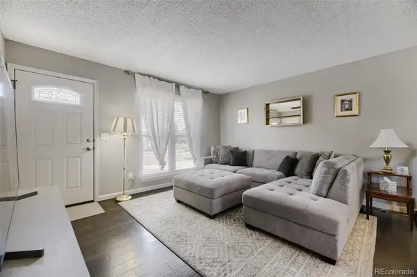 9367 W Hamilton DR, Denver, CO 80227