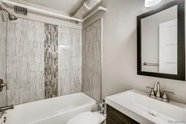 1050 N Washington ST #1A, Denver, CO 80203