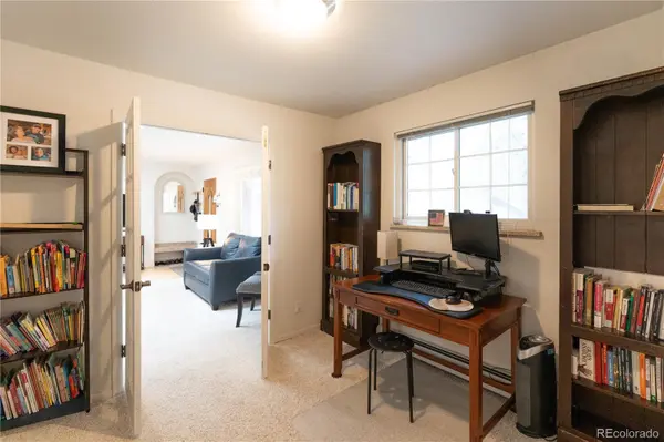 8365 S Brentwood ST, Littleton, CO 80128