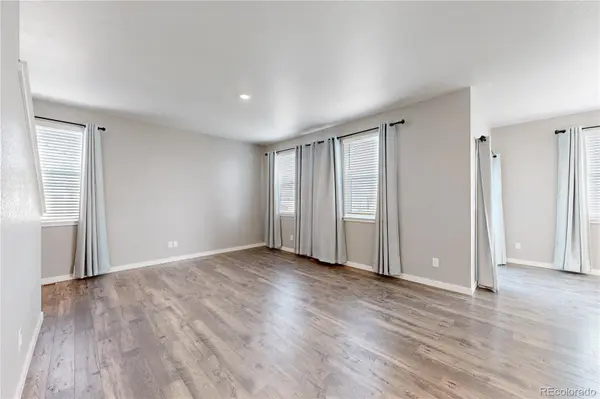 2122 Pineywoods ST, Mead, CO 80542
