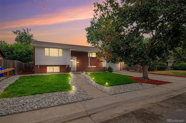 12006 E Arizona DR, Aurora, CO 80012