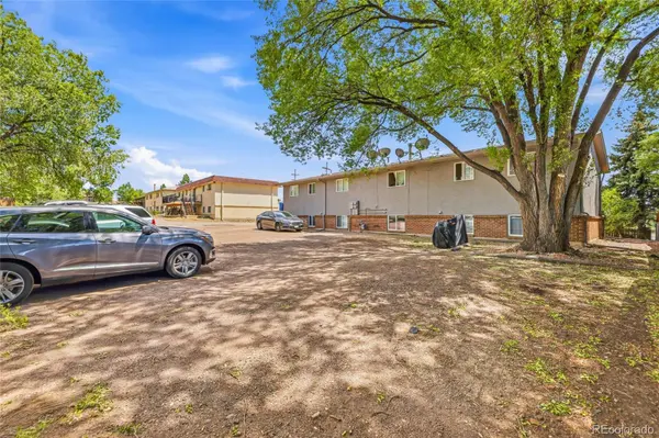 4060 Airport RD, Colorado Springs, CO 80910