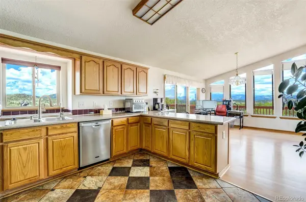 449 County Road 85, Guffey, CO 80820