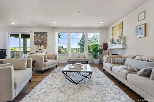 2350 Tyrrhenian CIR, Longmont, CO 80504