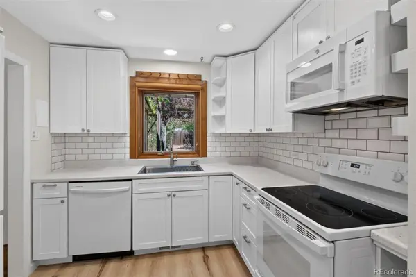 1219 Jasmine ST, Denver, CO 80220