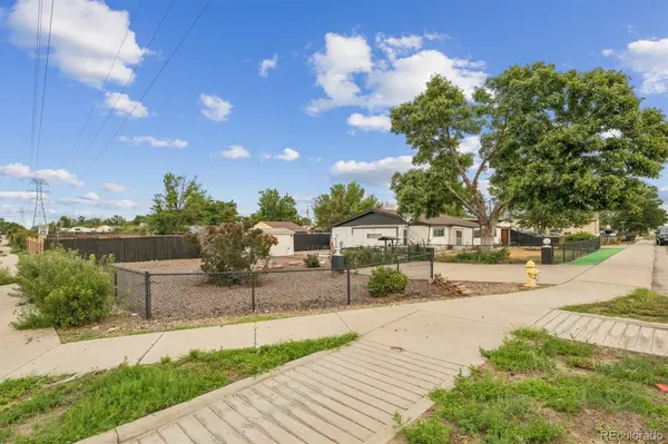 6921 Quebec ST, Commerce City, CO 80022
