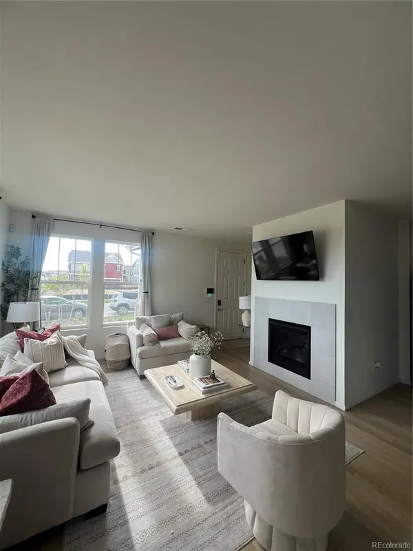 6263 N Liverpool ST, Aurora, CO 80019