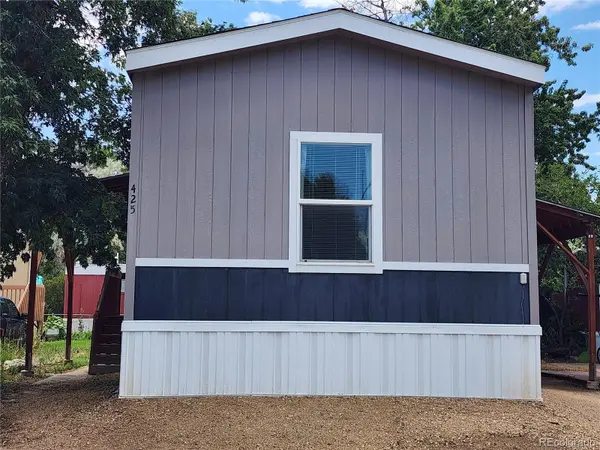 425 Barnard CT, Longmont, CO 80501