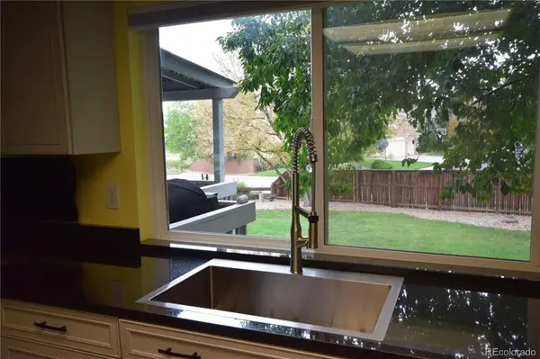 10345 Spring Water Peak, Highlands Ranch, CO 80129