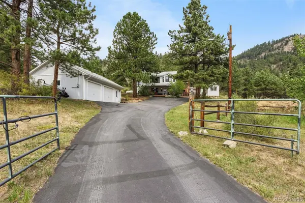 225 Hell Canyon RD, Estes Park, CO 80517