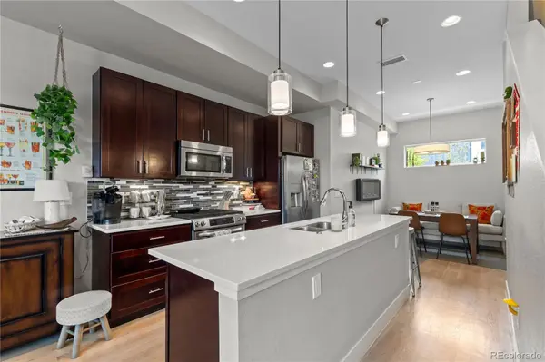 3295 W 17th AVE, Denver, CO 80204