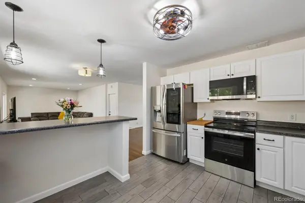 6017 Vivian CT, Arvada, CO 80004