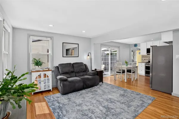 901 S Locust ST, Denver, CO 80224