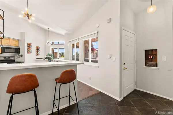 6001 S Yosemite ST #B301, Greenwood Village, CO 80111