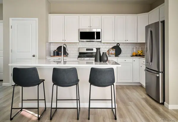 3263 N Catawba WAY, Aurora, CO 80019