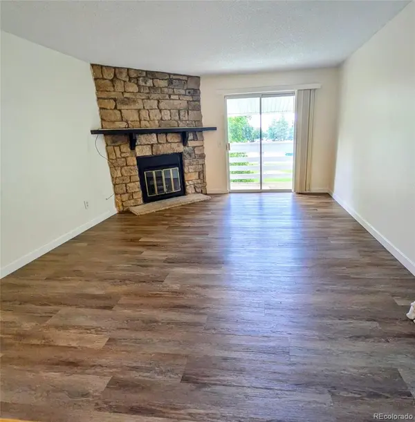 8555 Fairmount DR #J, Denver, CO 80247