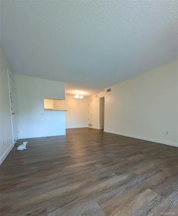 8555 Fairmount DR #J, Denver, CO 80247
