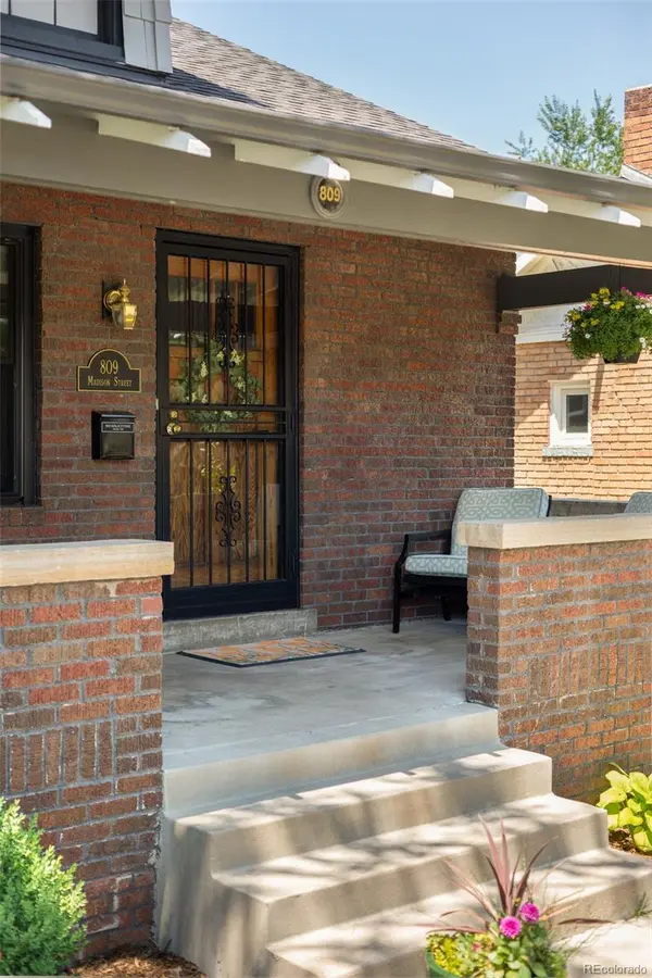 809 Madison ST, Denver, CO 80206