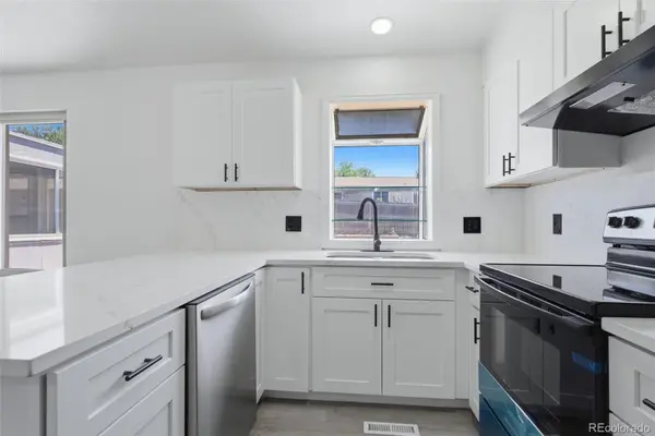4660 S Idalia ST, Aurora, CO 80015