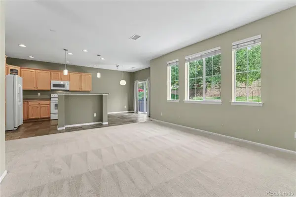 10546 Graymont LN #B, Littleton, CO 80126