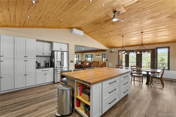 1400 Wild Bill BLVD, Westcliffe, CO 81252