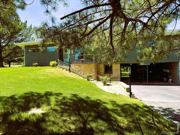 120 Highland DR, Sterling, CO 80751