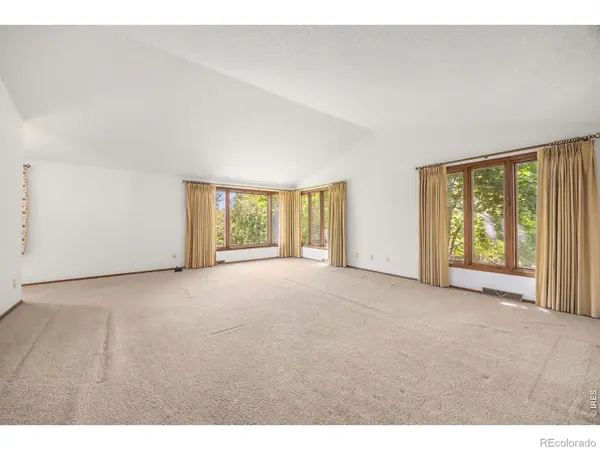 1229 Gateway DR, Loveland, CO 80537