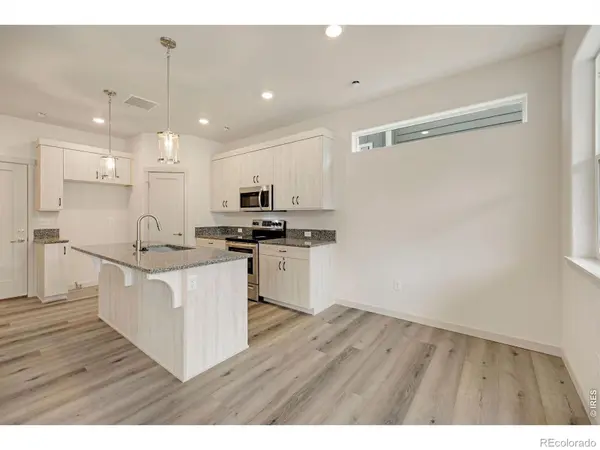 525 S 10th ST, Berthoud, CO 80513