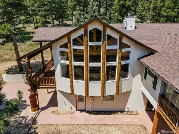 221 Rockledge CIR, Lyons, CO 80540