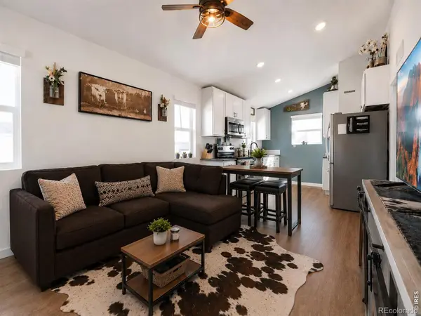515 Condor WAY, Johnstown, CO 80534