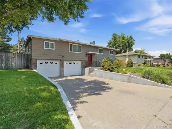 2631 49th Ave Ct, Greeley, CO 80634