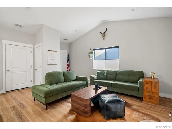 1105 Coyote LN, Wiggins, CO 80654