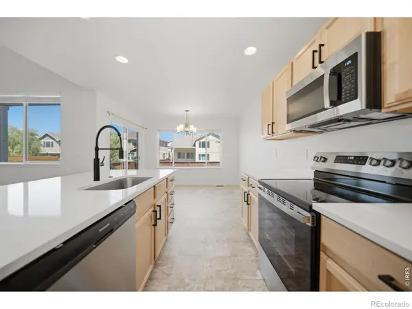 1812 Twilight Glow DR, Windsor, CO 80550