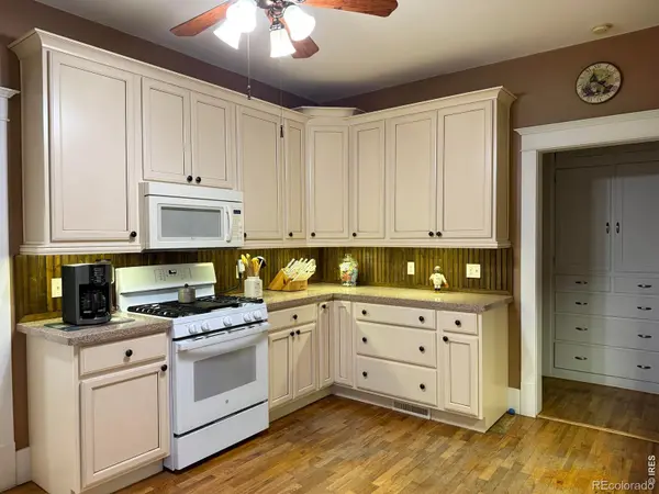 324 S Bowman AVE, Holyoke, CO 80734