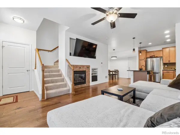 8906 E Nichols PL, Centennial, CO 80112