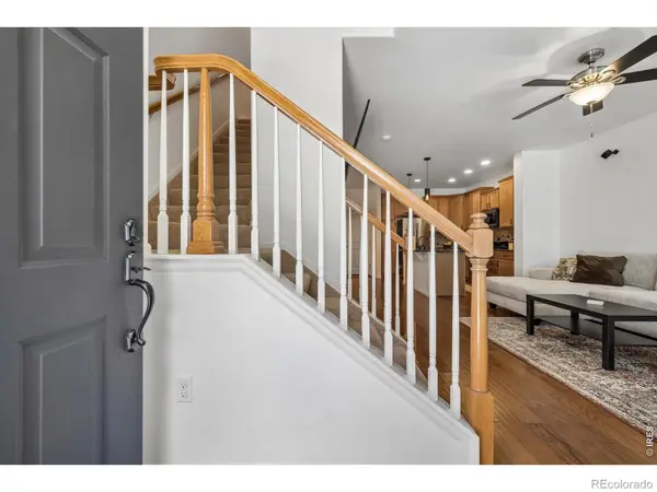 8906 E Nichols PL, Centennial, CO 80112