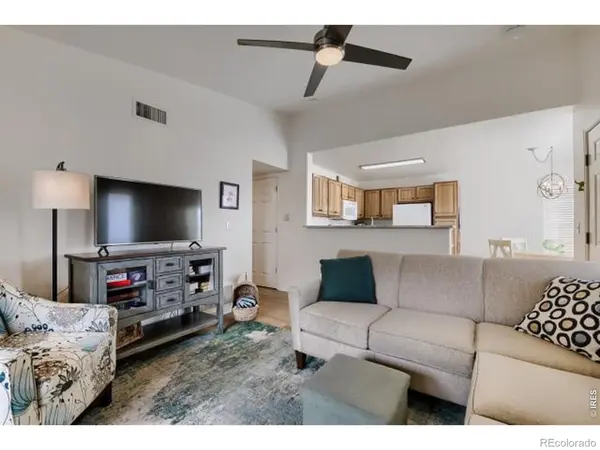 1080 Opal ST #201, Broomfield, CO 80020