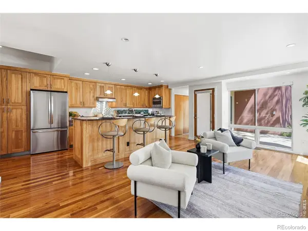210 S Marion Pkwy, Denver, CO 80209