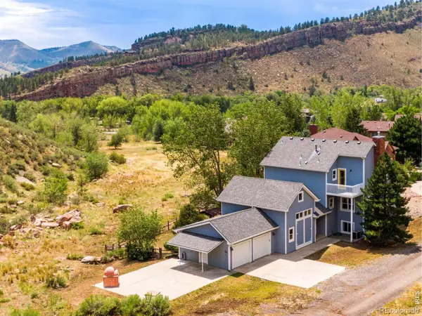 9 Eagle Nest LN, Lyons, CO 80540