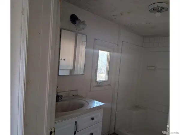 206 N Washington AVE, Fleming, CO 80728