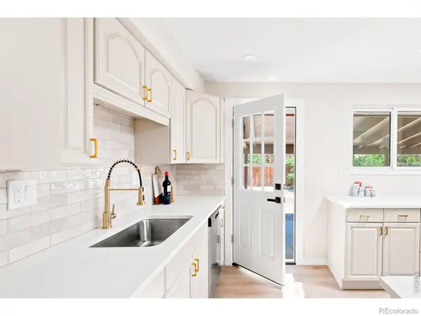 11831 W 70th PL, Arvada, CO 80004