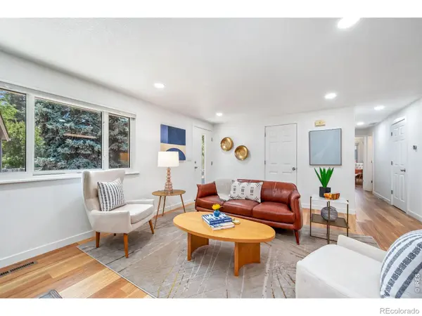 954 Martin RD, Longmont, CO 80504